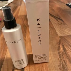 New in Box Cover FX Illuminating Spray